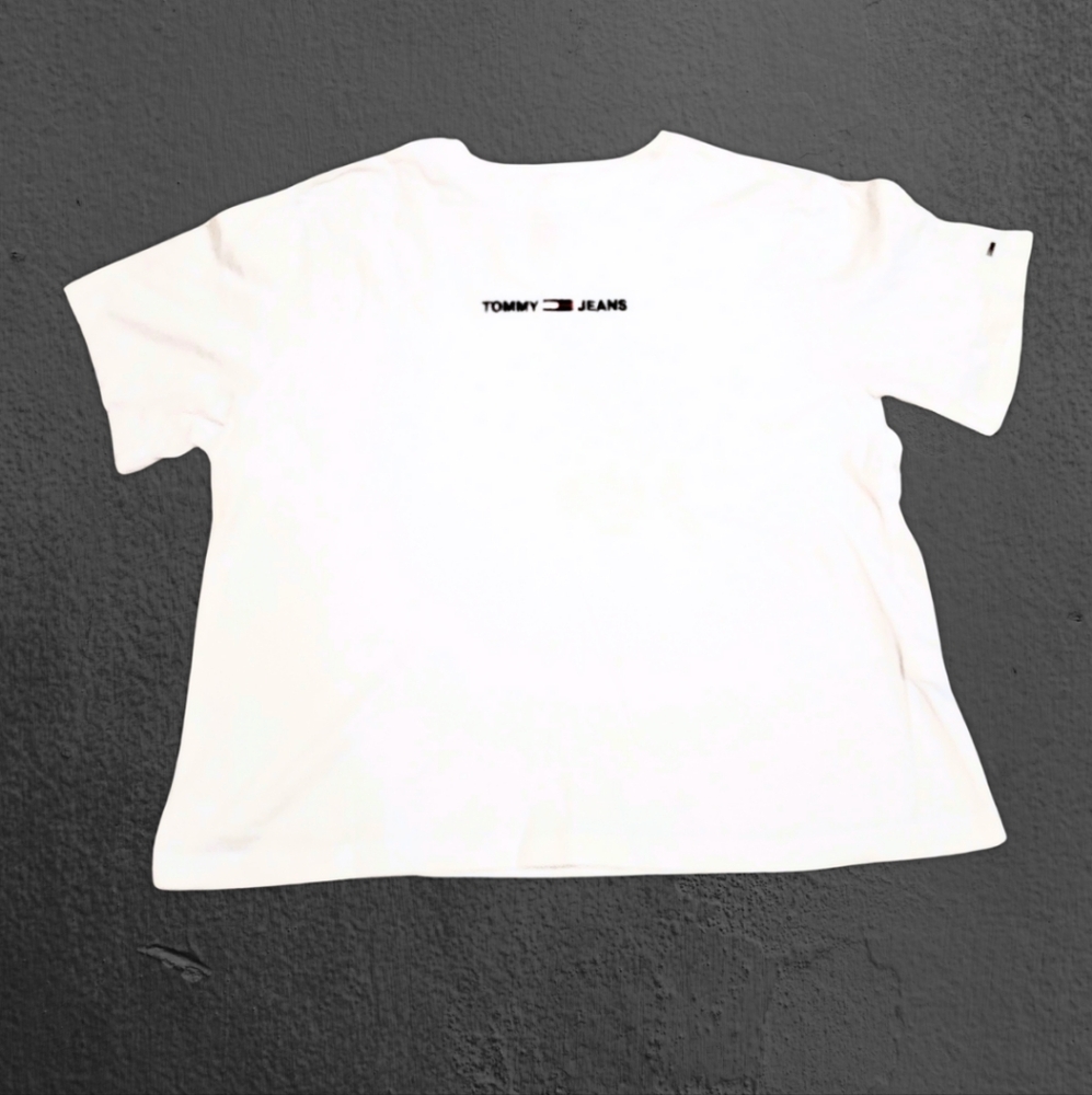 Tommy Hilfiger White Short Sleeve Tee Classic Style